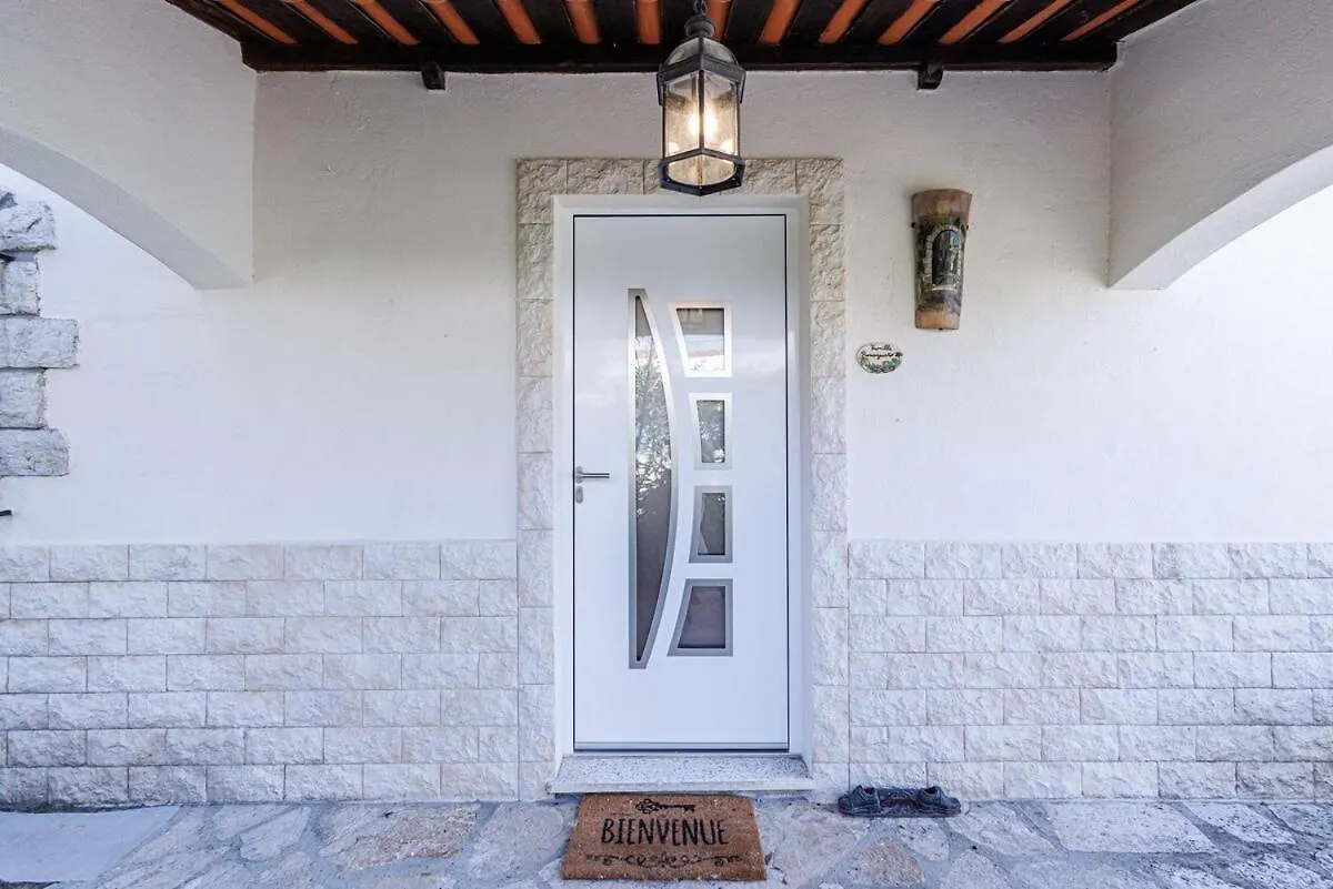 La Petite Marjolaine Charming Top Of Villa Vence 0*,