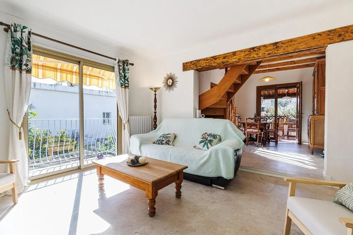Holiday home La Petite Marjolaine Charming Top Of Villa Vence France