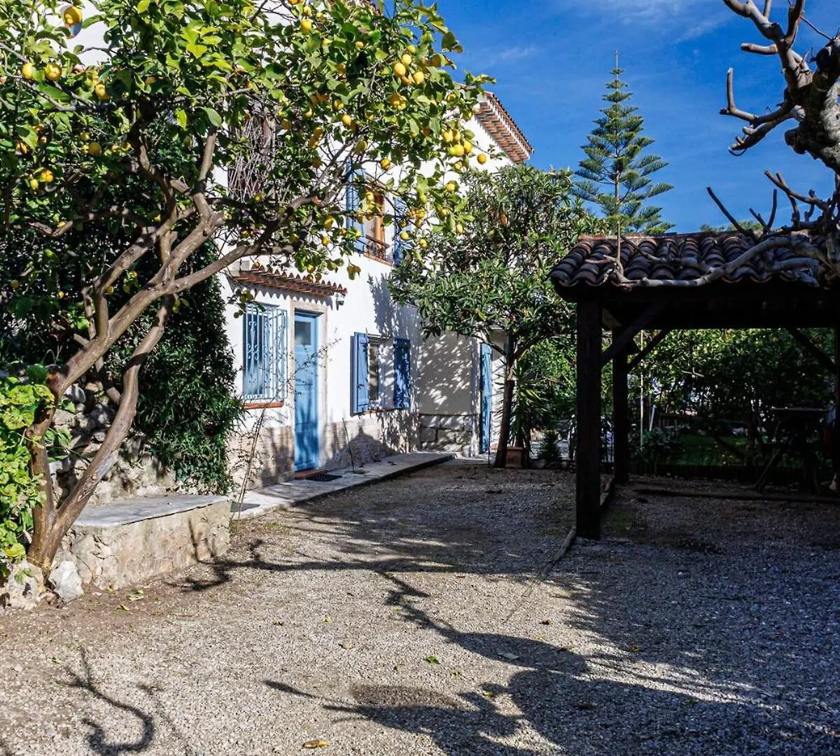 La Petite Marjolaine Charming Top Of Villa Vence